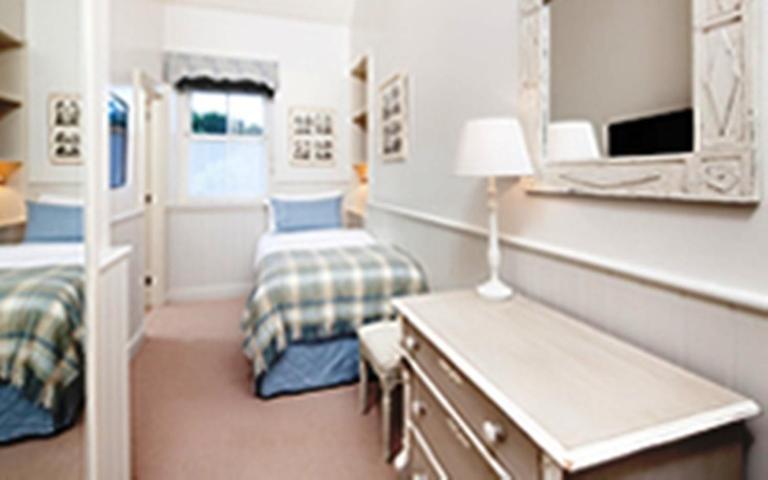 The Loch Lomond Arms Hotel Luss Exteriör bild