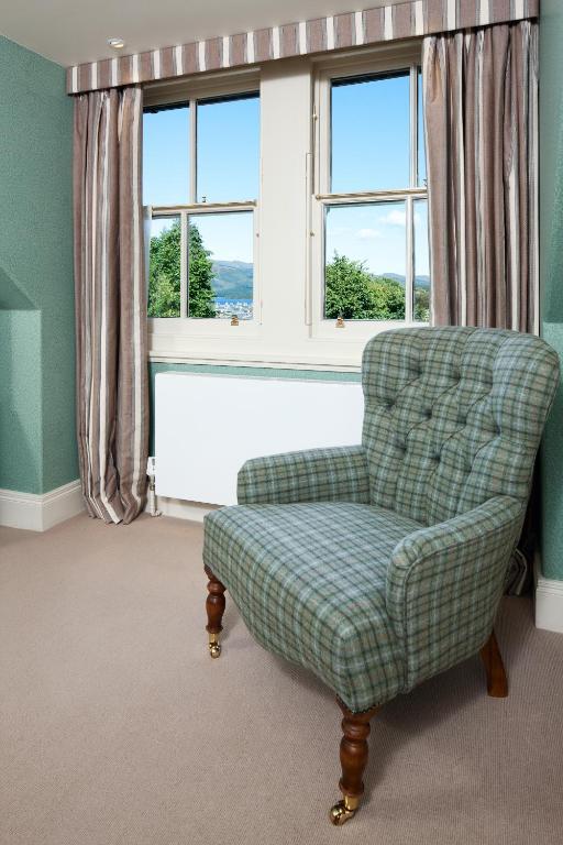 The Loch Lomond Arms Hotel Luss Exteriör bild